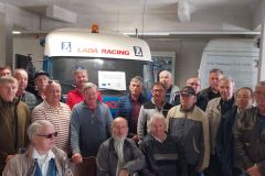 Grupipilt-MOMUs Grupipilt-MOMUs